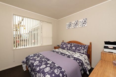 Photo of property in 10 Falls View Road, Haruru, 0204