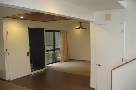 Photo of property in 2/27 Macdonald Crescent, Te Aro, Wellington, 6011