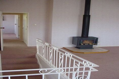 Photo of property in 27 Old Coach Road, Johnsonville, Wellington, 6037