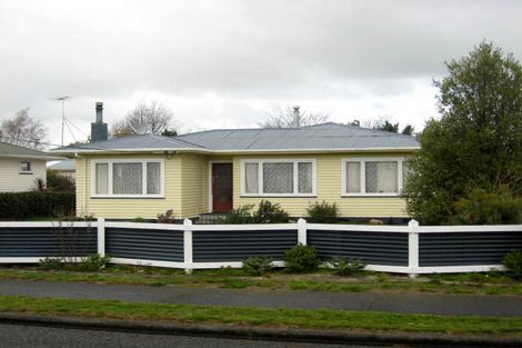 Photo of property in 37 Taverner Street, Carterton, 5713