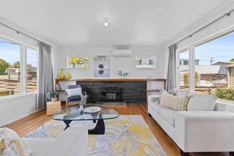 Photo of property in 21 Hinemoa Avenue, Taupo, 3330