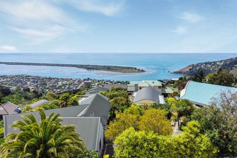 Photo of property in 7 Gardenhill Lane, Redcliffs, Christchurch, 8081