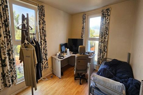 Photo of property in 28 Delaware Crescent, Russley, Christchurch, 8042