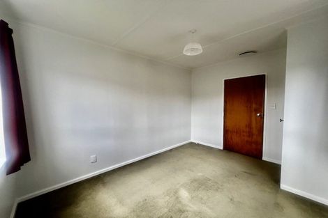 Photo of property in 8 Gillespie Street, Taita, Lower Hutt, 5011