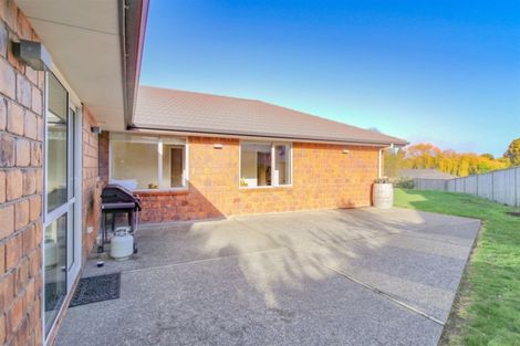 Photo of property in 11 Lithgow Drive, Otamatea, Whanganui, 4500