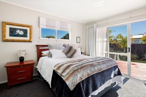 Photo of property in 212 Cook Drive, Whitianga, 3510