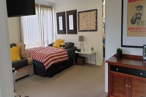 Photo of property in 20a Freya Place, Torbay, Auckland, 0630