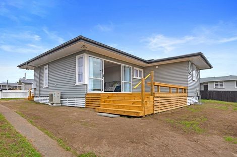 Photo of property in 5 Tarapunga Place, Tokoroa, 3420