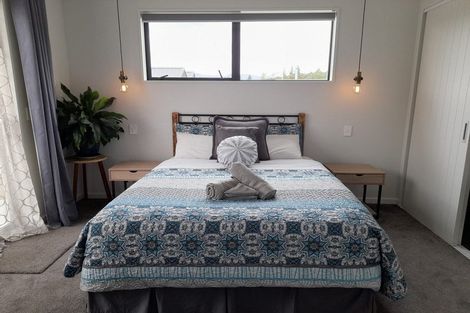 Photo of property in 23 Pounamu Avenue, Albert Town, Wanaka, 9305