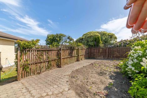 Photo of property in 30 Woodgrove Avenue, North New Brighton, Christchurch, 8083