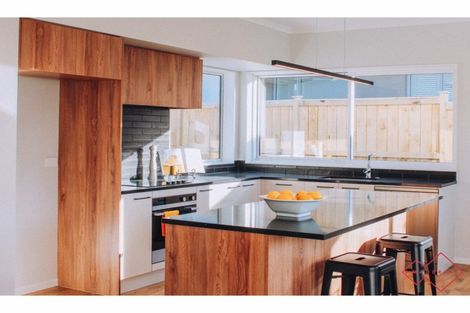 Photo of property in 31 Nellie Drive, Kumeu, 0810