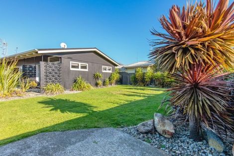 Photo of property in 38 Kelvin Grove Road, Kelvin Grove, Palmerston North, 4414