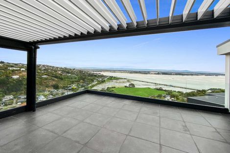 Photo of property in 11b Inverness Lane, Redcliffs, Christchurch, 8081