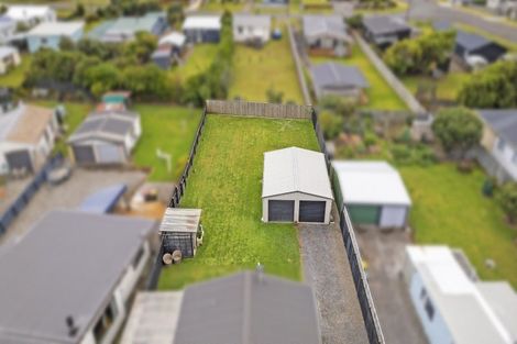 Photo of property in 7a Bond Street, Foxton Beach, Foxton, 4815