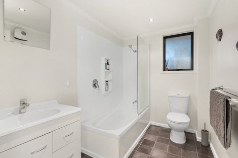 Photo of property in 18a Sretlaw Place, Brockville, Dunedin, 9011