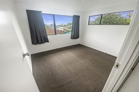 Photo of property in 82 Keegan Drive, Massey, Auckland, 0614