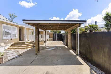Photo of property in 7b Anne Road, Hillcrest, Auckland, 0627