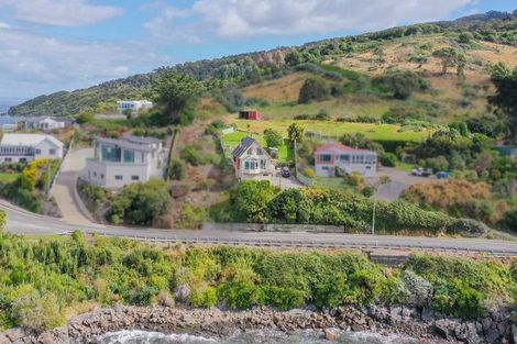 Photo of property in 14 Marine Parade, Bluff, 9814