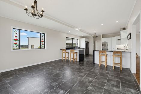 Photo of property in 265 Wilson Road, South Head, Helensville, 0874