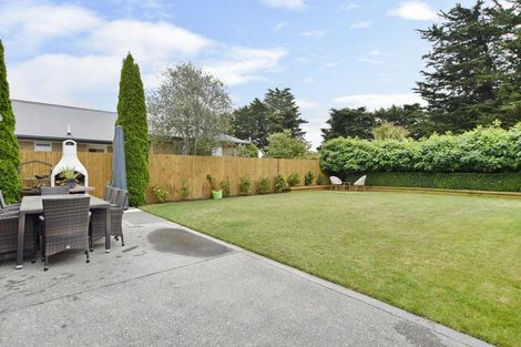 Photo of property in 22 Reka Street, Parklands, Christchurch, 8083