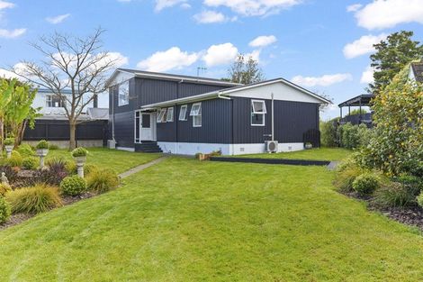 Photo of property in 9 Meads Place, Bulls, 4818