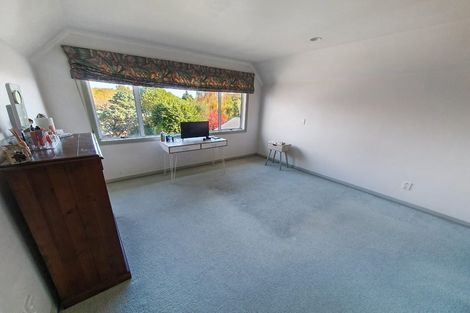 Photo of property in 25 Epsom Road, Hokowhitu, Palmerston North, 4410