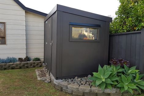 Photo of property in 11 Marendellas Drive, Bucklands Beach, Auckland, 2014