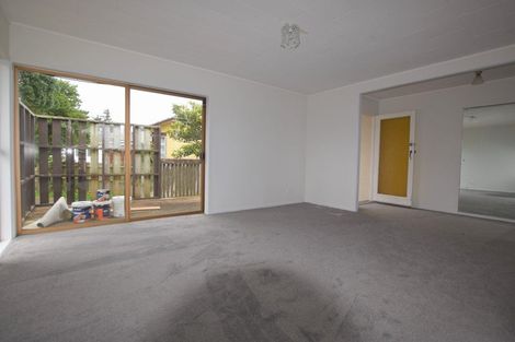 Photo of property in 5a Sena Place, Clover Park, Auckland, 2019