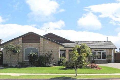Photo of property in 106 Tuihana Drive, Papamoa Beach, Papamoa, 3118