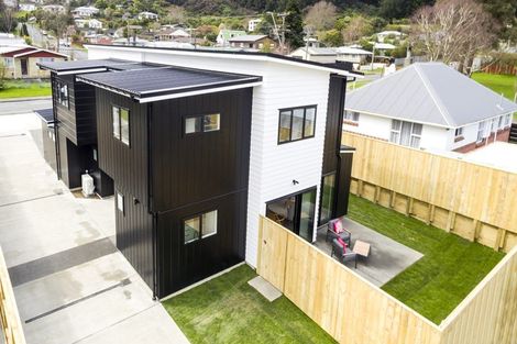 Photo of property in 42b Moeraki Road, Maoribank, Upper Hutt, 5018