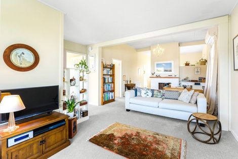 Photo of property in 14 Wharfdale Street, Macandrew Bay, Dunedin, 9014