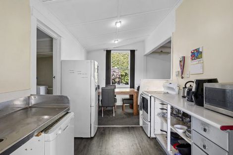 Photo of property in 15 Standish Street, Westown, New Plymouth, 4310