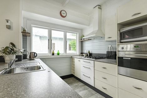 Photo of property in 410 Pepper Street, Saint Leonards, Hastings, 4120