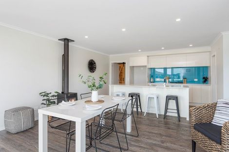 Photo of property in 1 Saddlers Way, Papamoa, 3118