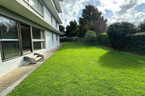 Photo of property in 1/6 Bruce Street, Northcote Point, Auckland, 0627