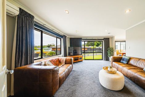 Photo of property in 41 Roto Street, Hurdon, New Plymouth, 4310