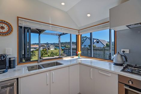 Photo of property in 29 Pleasant Place, Pauanui, Hikuai, 3579