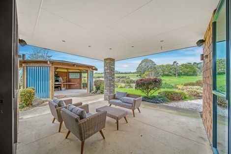 Photo of property in 131 Foster Road, Kumeu, 0891