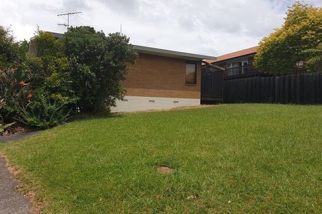 Photo of property in 3 Naviti Place, Browns Bay, Auckland, 0630