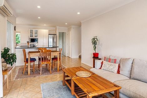 Photo of property in 21 The Glebe, Coastlands, Whakatane, 3120