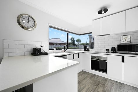 Photo of property in 11 Killegray Close, Flagstaff, Hamilton, 3210