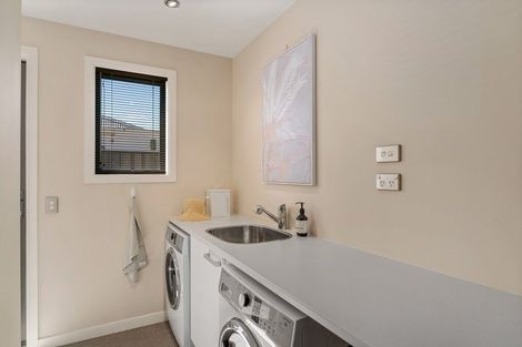 Photo of property in 12 Ethereal Crescent, Mount Pisa, Cromwell, 9383