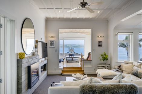 Photo of property in 8 Kowhai Road, Bluff Hill, Napier, 4110