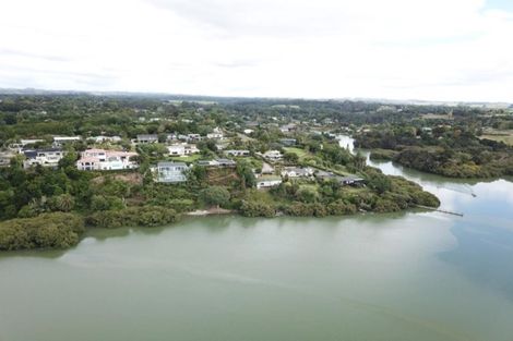 Photo of property in 82 Riverview Road, Kerikeri, 0230