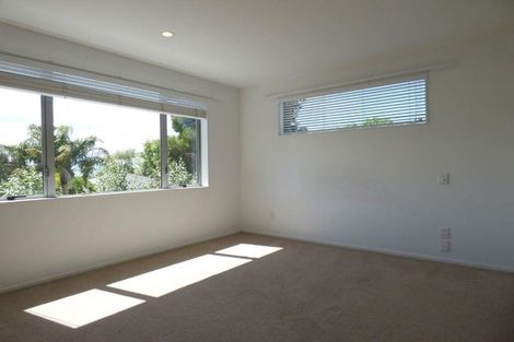 Photo of property in 76 Alverston Street, Waterview, Auckland, 1026