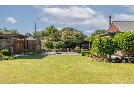 Photo of property in 17 Kingsbury Avenue, Rangiora, 7400