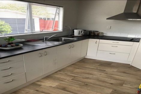 Photo of property in 108 Finlayson Avenue, Clendon Park, Auckland, 2103