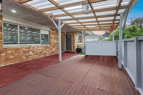 Photo of property in 74 Weymouth Road, Manurewa, Auckland, 2102