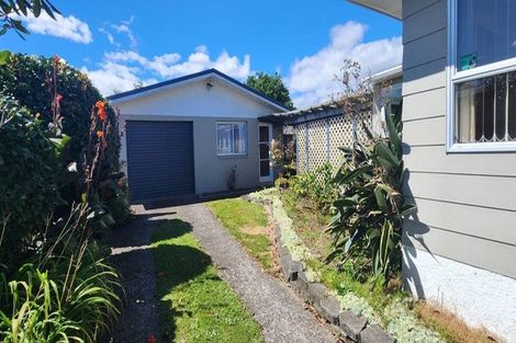 Photo of property in 27 Browning Crescent, Owhata, Rotorua, 3010
