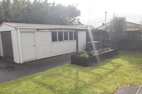 Photo of property in 76 Mays Road, Onehunga, Auckland, 1061